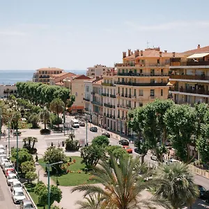 ** Aparthotel Chateauneuf France